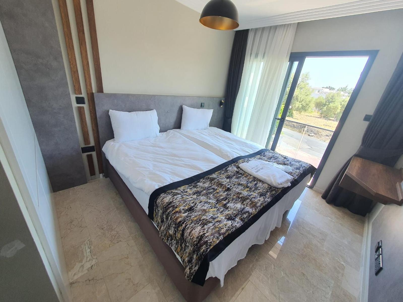 Hotel Del Mare Park Kirenia Zewnętrze zdjęcie