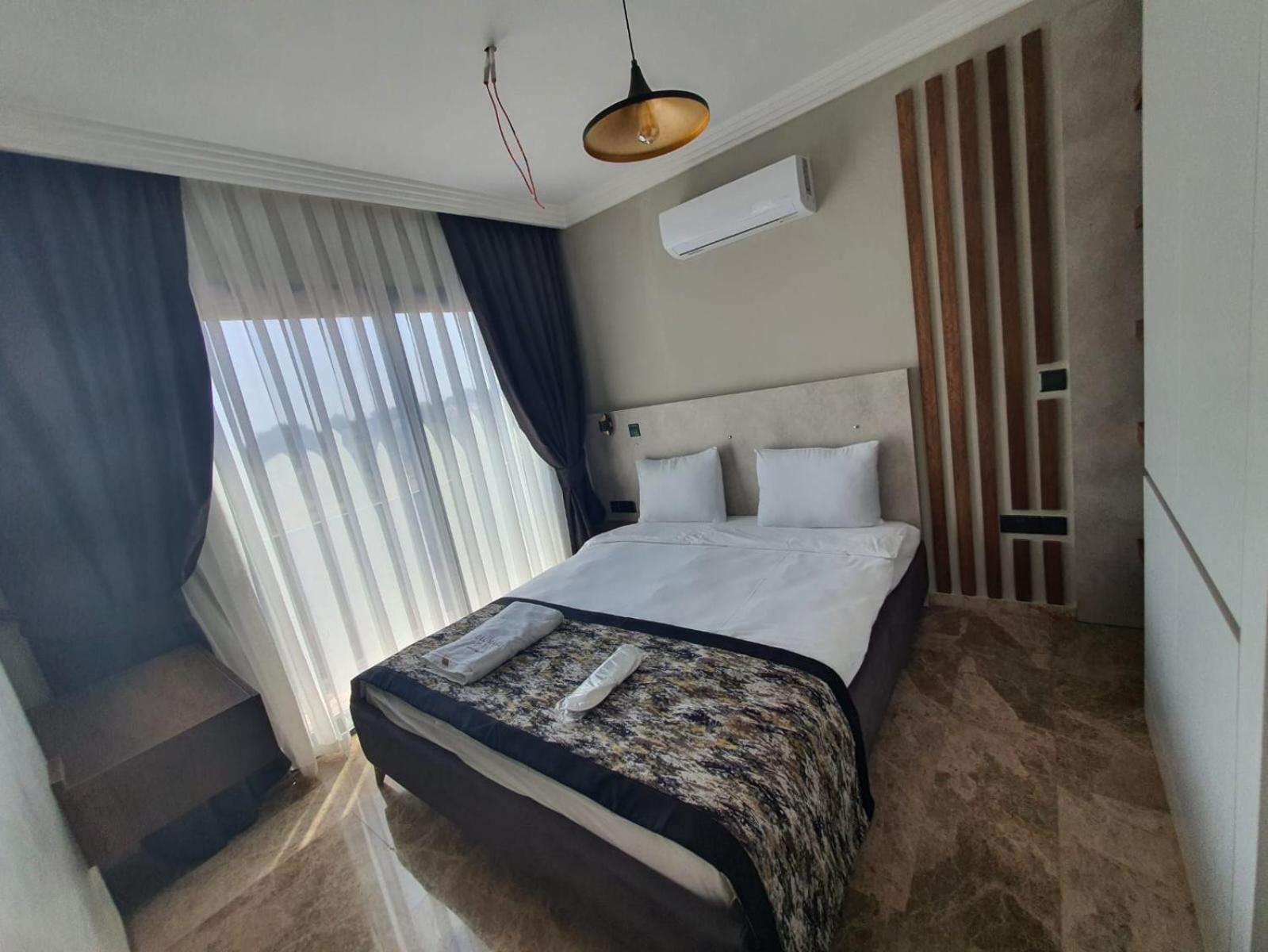 Hotel Del Mare Park Kirenia Zewnętrze zdjęcie